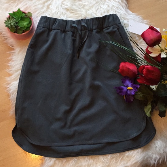 lululemon athletica Dresses & Skirts - 🌺today sale only ❤️NWT on the fly skirt🌺